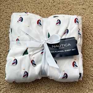 Nautica White Sheet Set with Sailboat Design